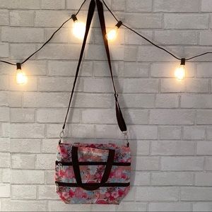 Pink tropical flower crossbody